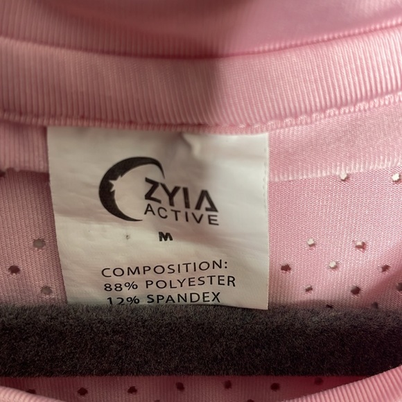 Zyia Chill Mesh Workout Tank Top - Picture 4 of 6